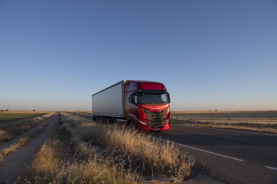  Iveco S-WAY S480 4x2 2019 года  (фото 6 из 34)